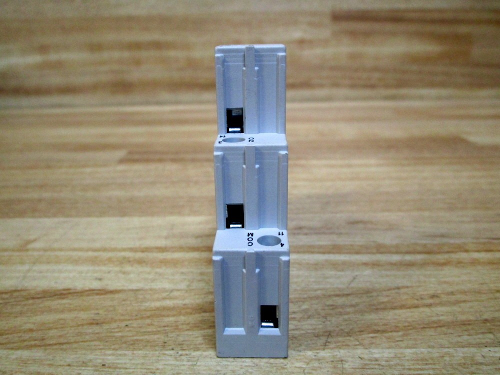 Allen Bradley 700-HN221 Relay Socket 700HN221