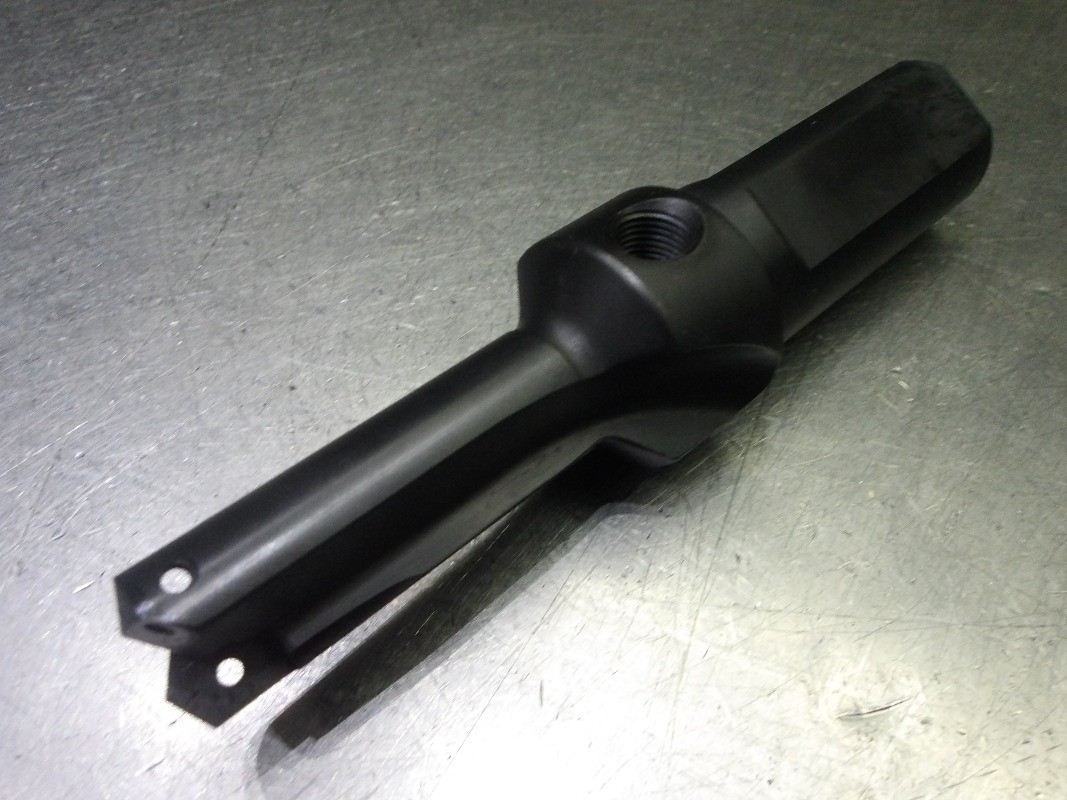 AMEC 1 Series T-A .69-.96″ Coolant Thru Drill 1″ Shank 21010S-100F (LOC2098A)
