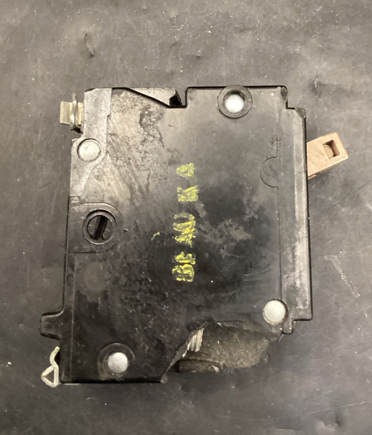 Eaton CH230 Plug-On Circuit Breaker 30A 2P 120/240V Chipped Used Metal Feet