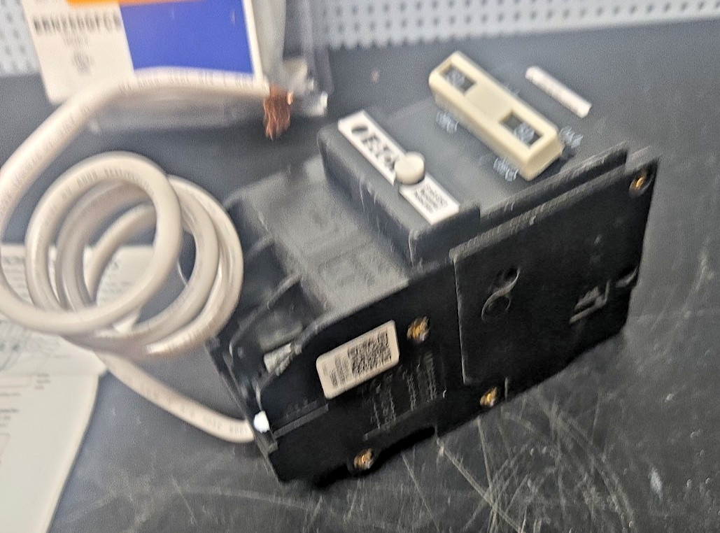 Eaton BRN250GFCS 50-amp 2 -Pole GFCI Circuit Breaker