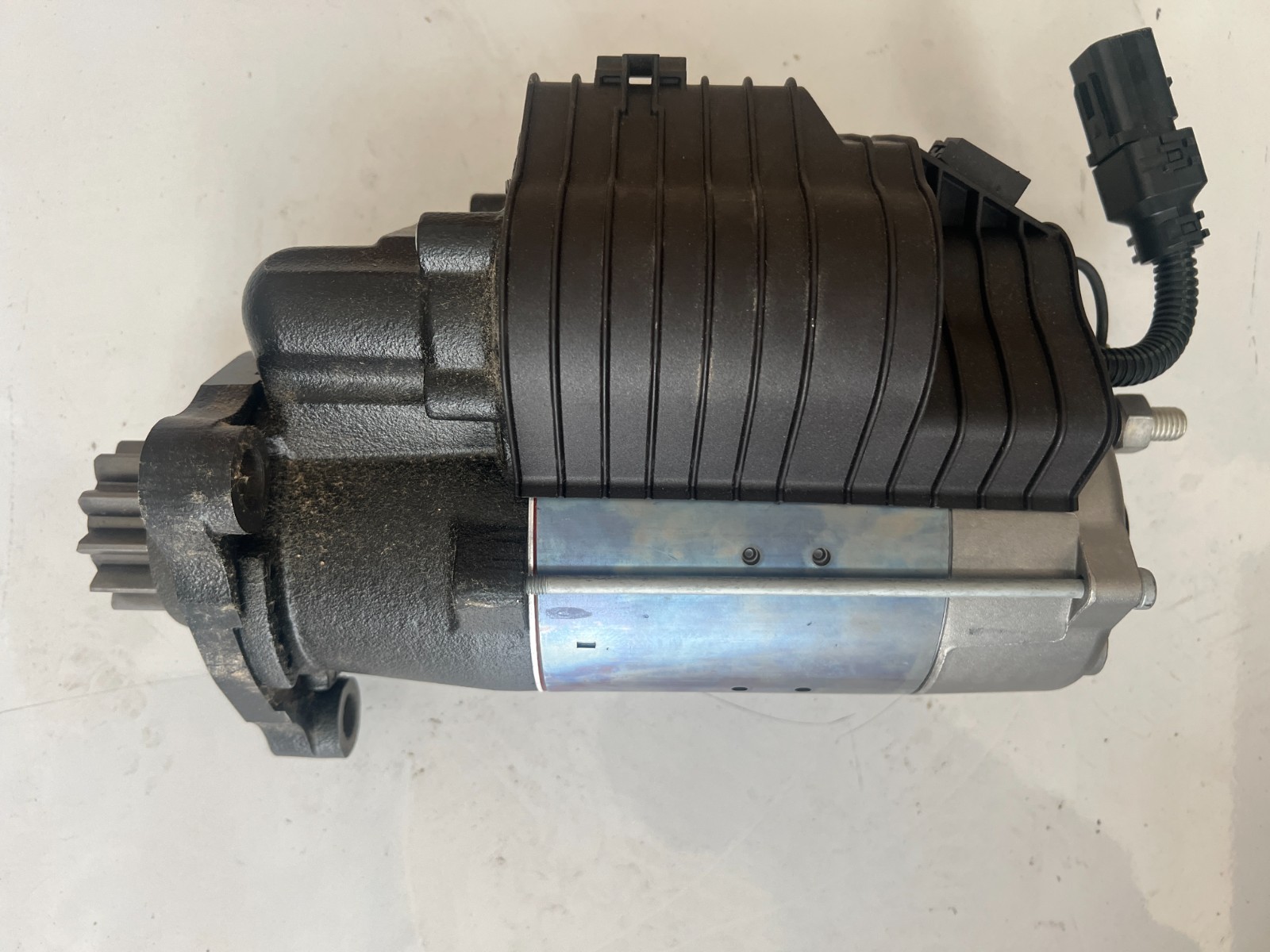 Original CAT 461-6549: 24V 7.8kW Starter 24-Volt 7.8-Kilowatt Single Starter