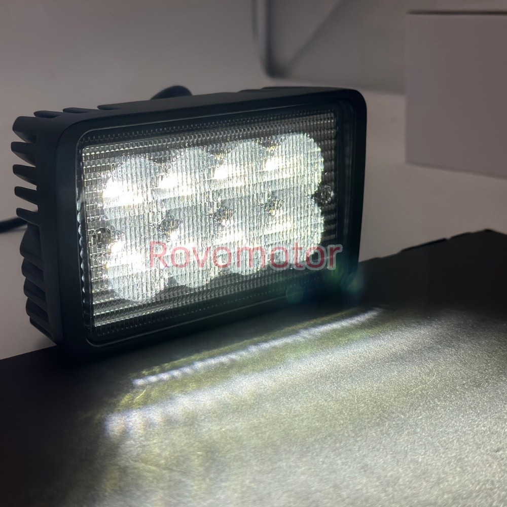 For John Deere 5220,5230,5240,5250,7210,7220,7230,7240,7250 LED work Lights 2PCS