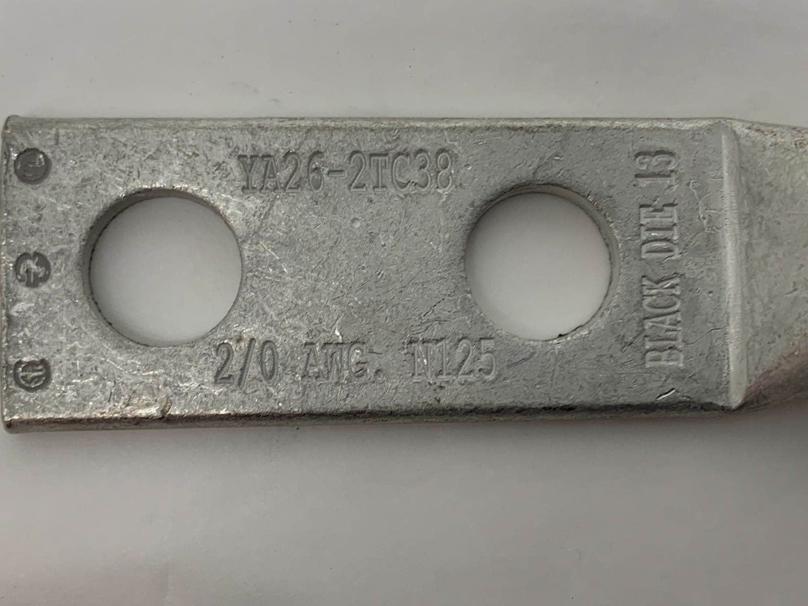 Burndy YA262TC38 50239NL 2-Hole Compression Lug 2/0 AWG Solid/Stranded Copper