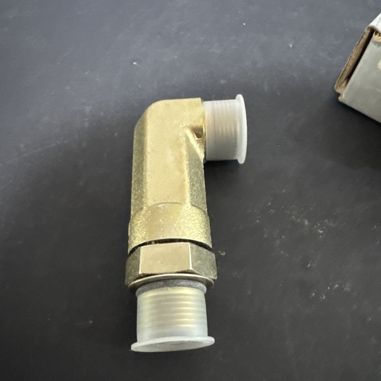 Parker 12 CC50LO-S Long STR Thread Elbow