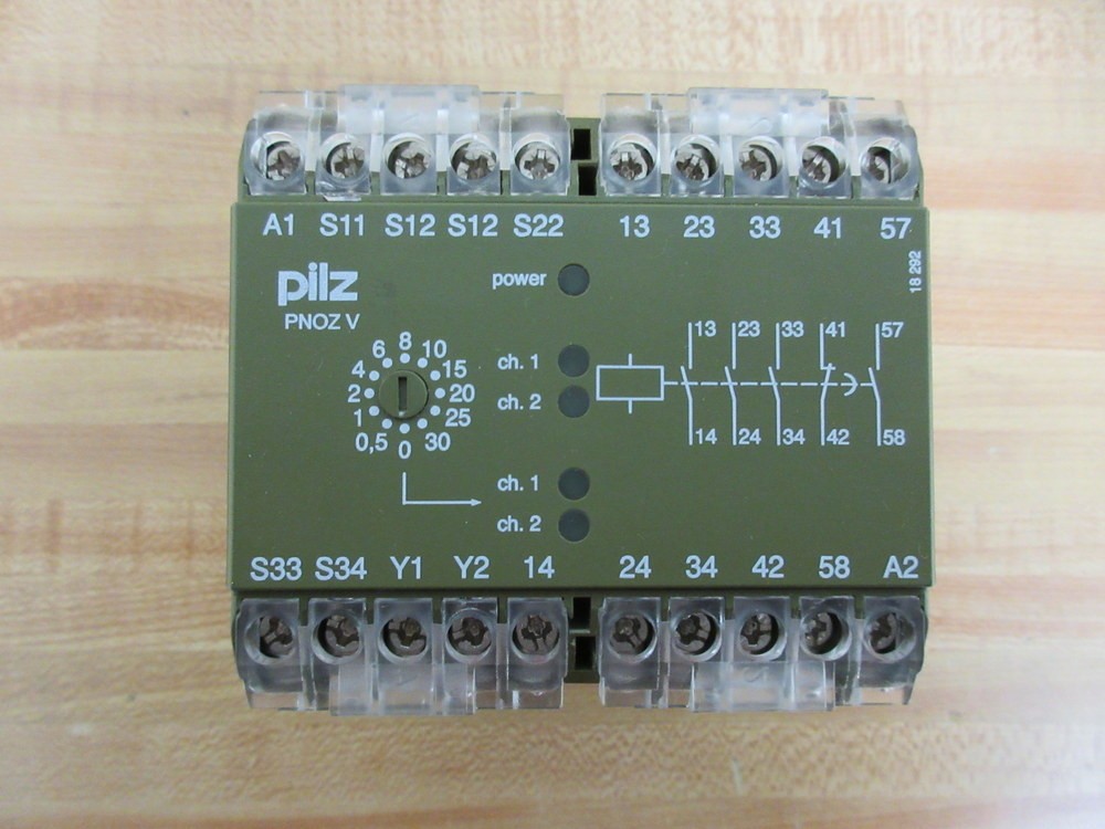Pilz PNOZ V 30S 24 VDC 47490 Safety Relay PNOZV30S24VDC47490 (Pack of 10)