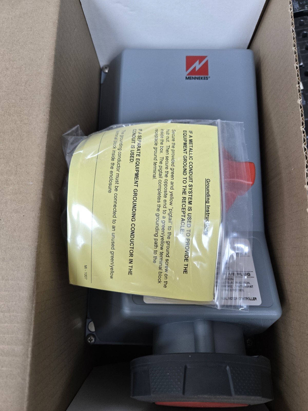 ME 460MI7 MENNEKES 60A 480V 3P LOCKOUT-LET NEW IN BOX 32 AVAILABLE FREE SHIP