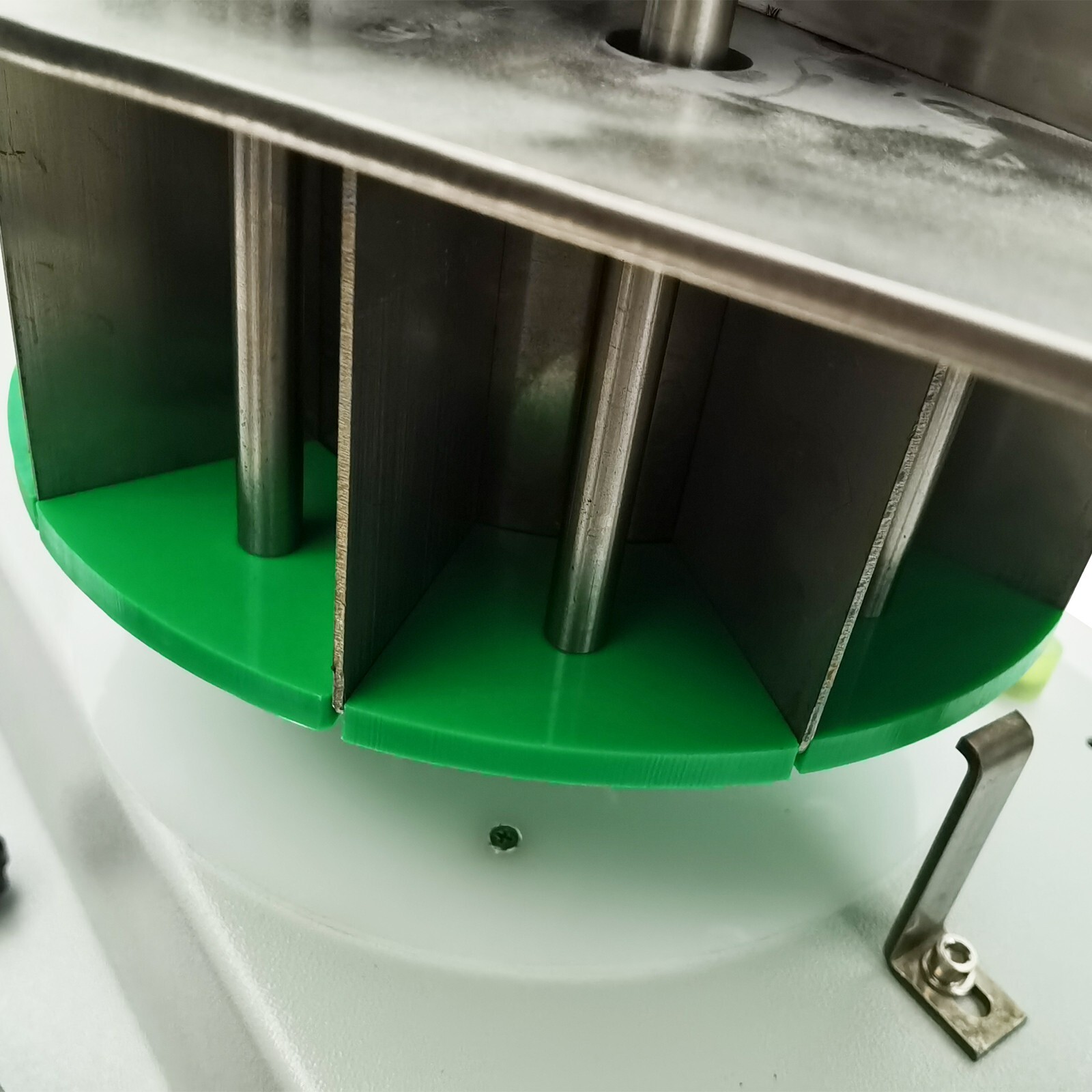 110V Semi-Auto Dough Divider Rounder 14Blocks 100-180g Bakery Dough Dividing
