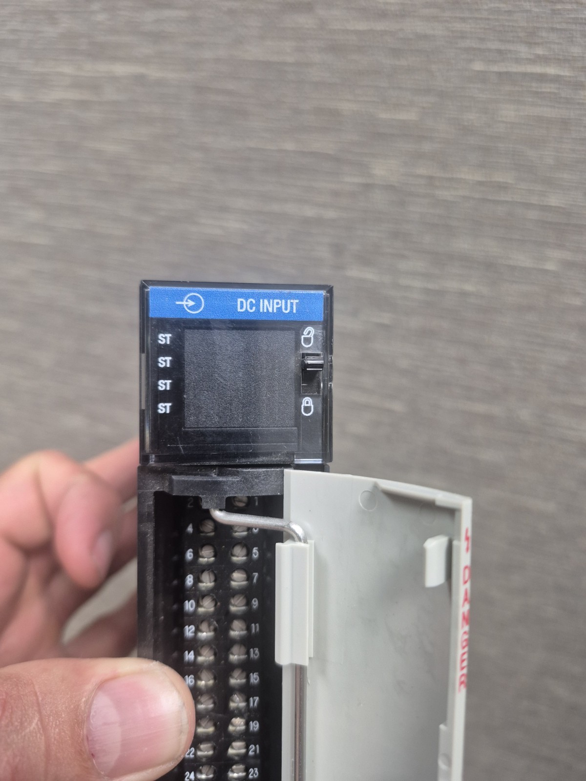 1756-IB32 ALLEN BRADLEY INPUT MODULE SERIES B 2018/20 NEW SURPLUS