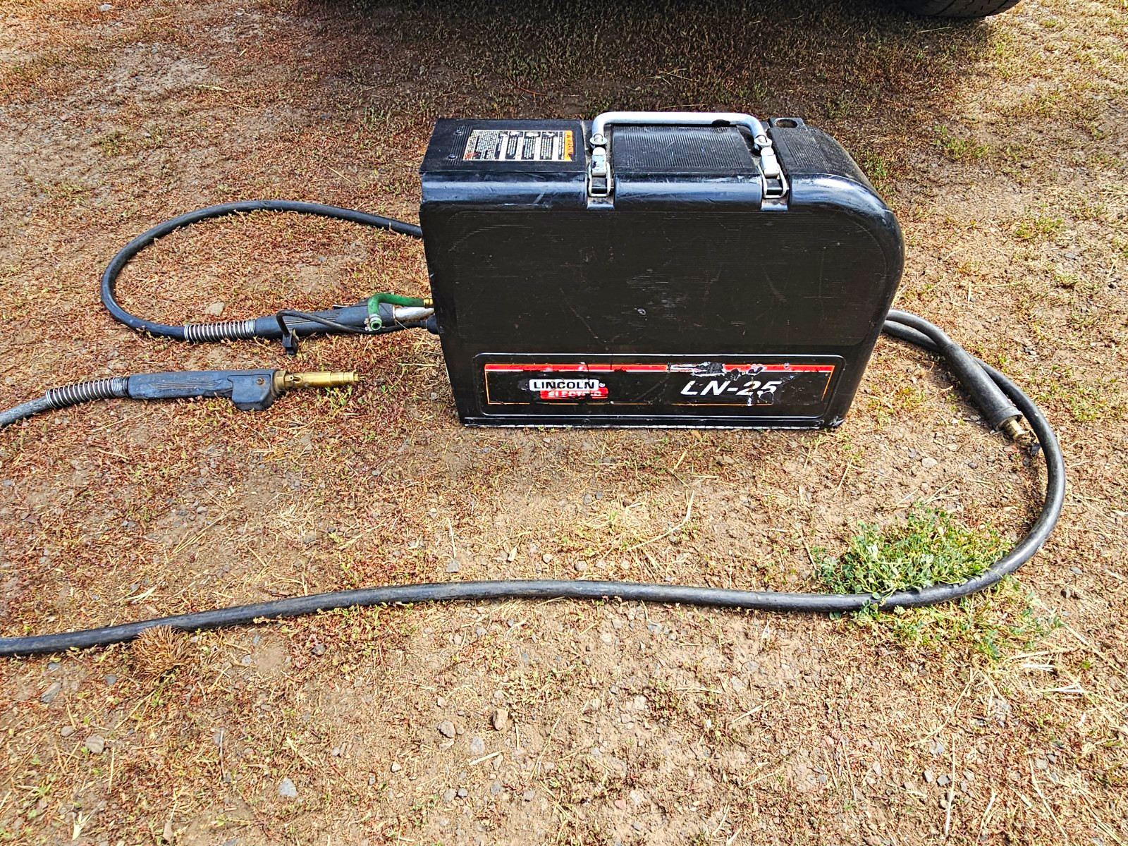 Lincoln Electric LN-25 Portable MIG Wire Feeder Welding Unit w/ Cables