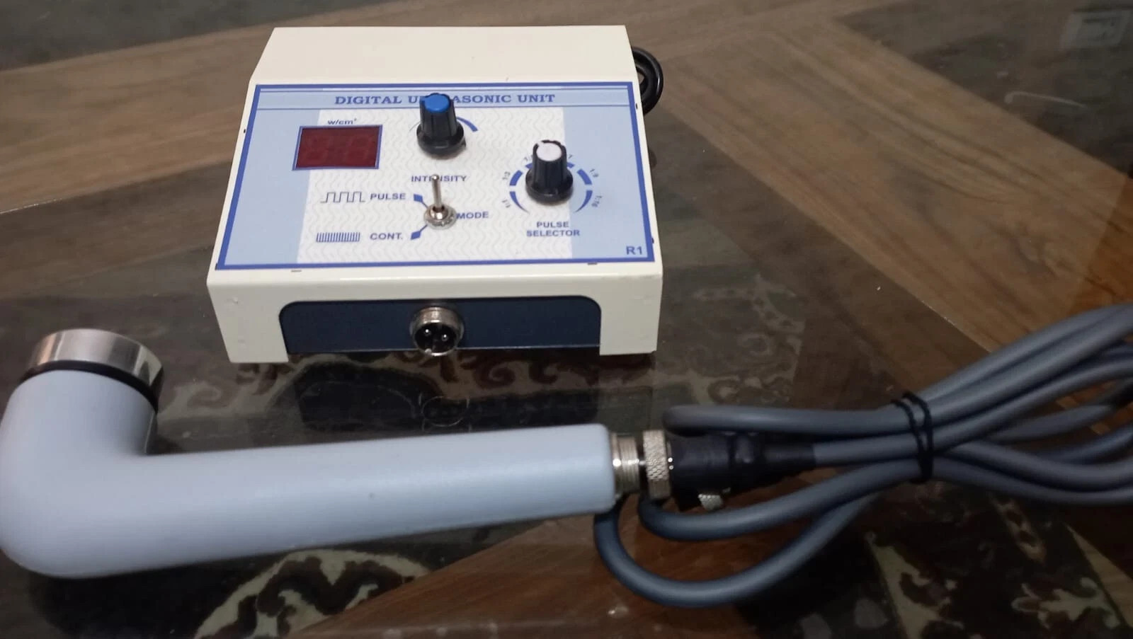 MINI 1Mhz Physiotherapy Machine US Therapy Physical Therapy Unit( FREE SHIPING)
