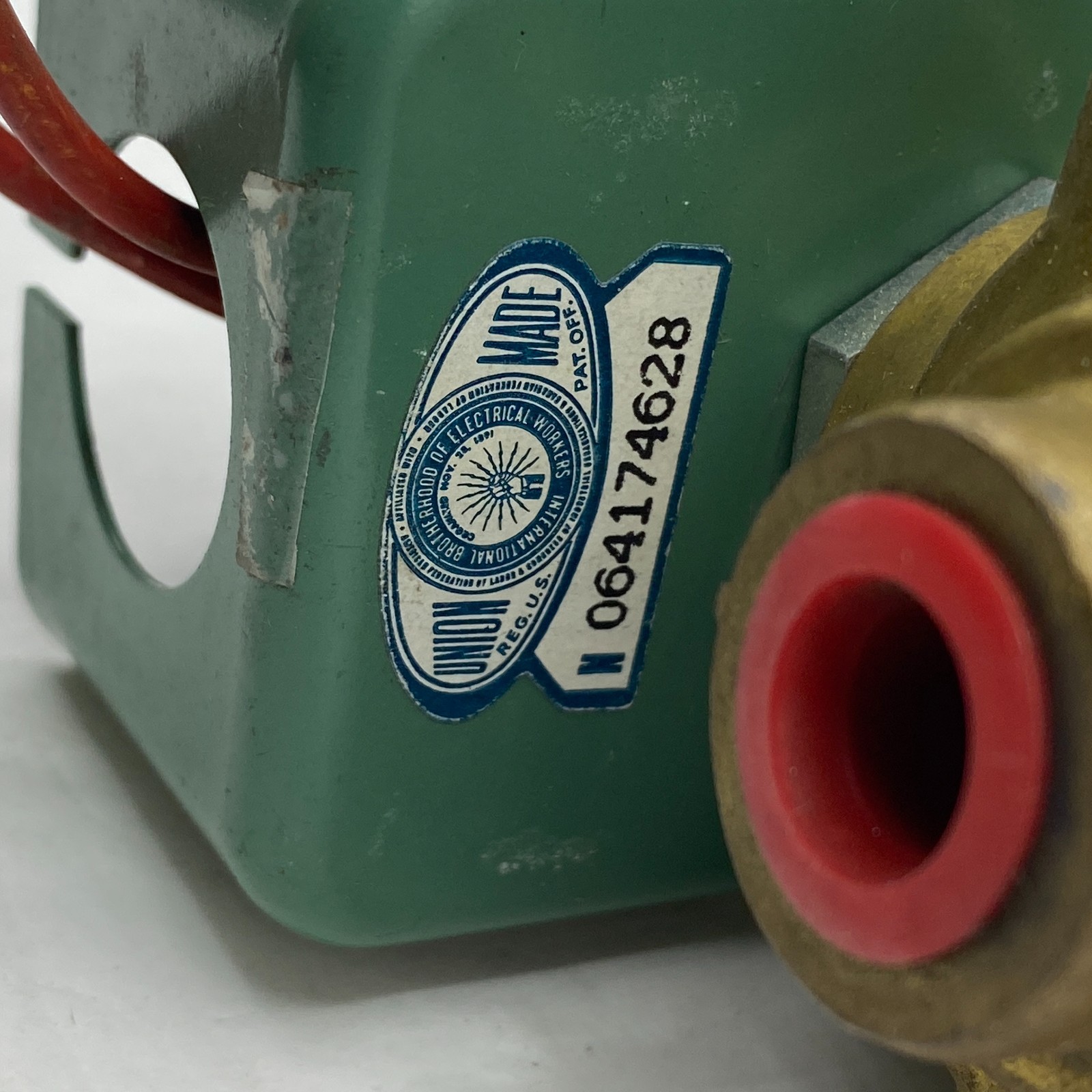 ASCO 8342C1MMS SOLENOID VALVE RED-HAT FFP47631 120/110VOLTS 50/60HZ 20WATTS