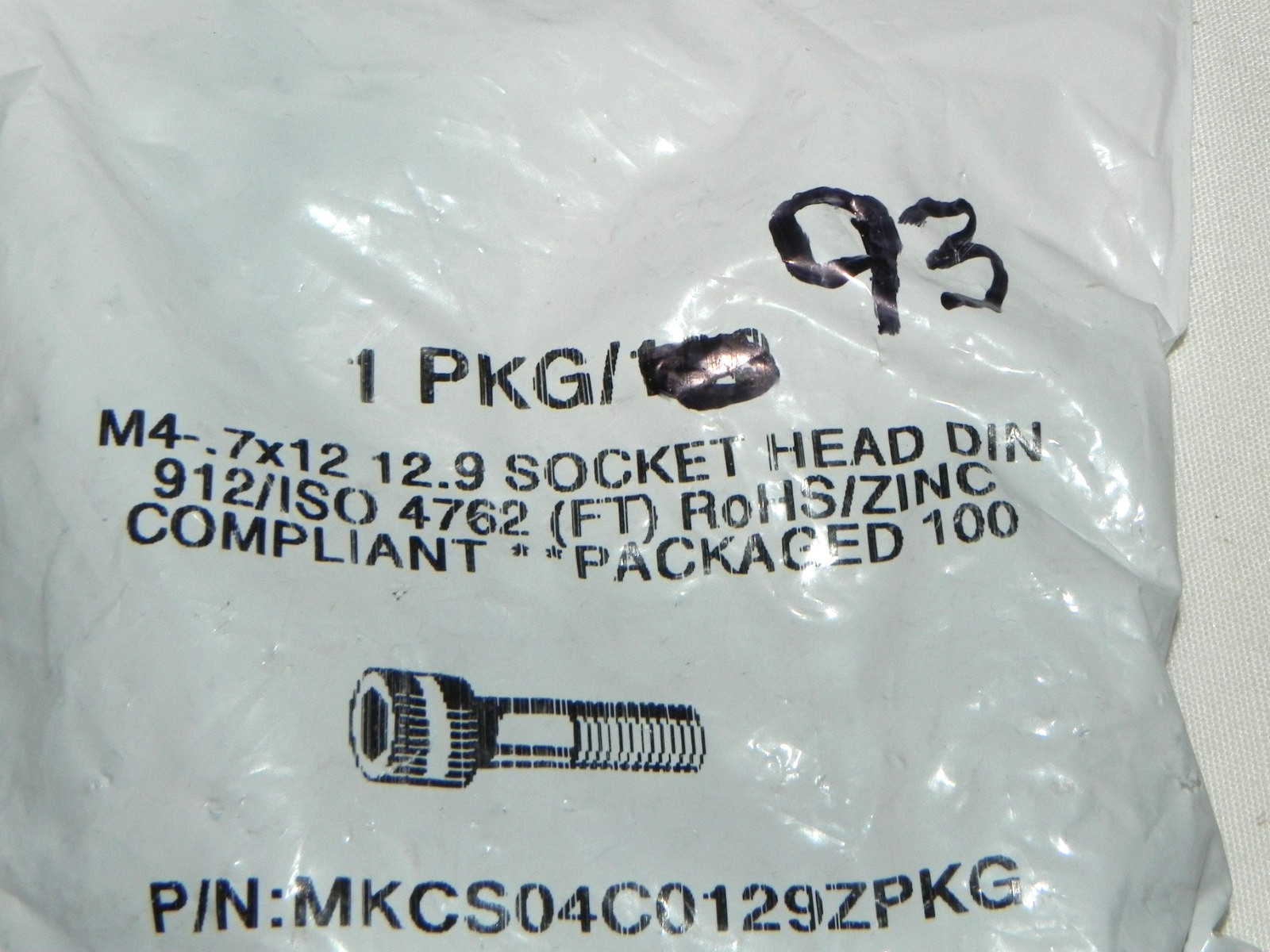 93) M4x12mm Metric Socket Head Cap Screw DIN 912/ISO 4762 (FT ZC MKCS04C0129ZPKG