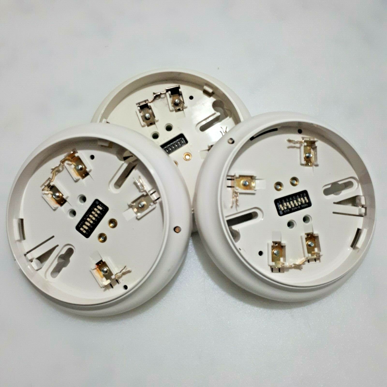 SIMPLEX FIRE DETECTOR BASE 4098-9792 **Free Ship**