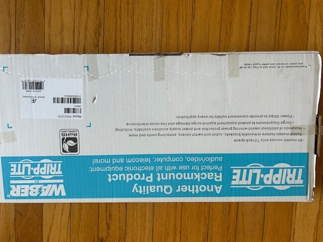 TRIPP LITE PDU1215 / PDU1215 (NEW IN BOX) JUST OPEN TO MAKE PICTURES