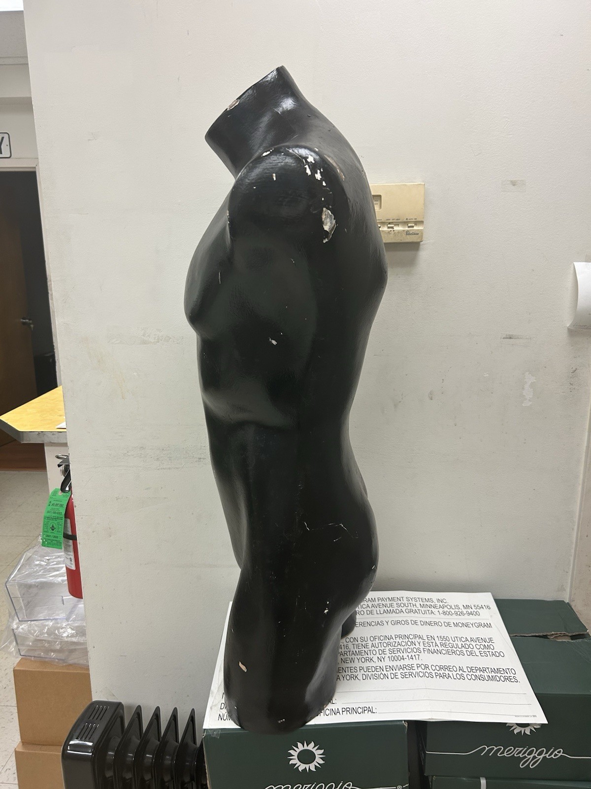 MALE MANNEQUIN BODY DRESS FORM TORSO-BLACK