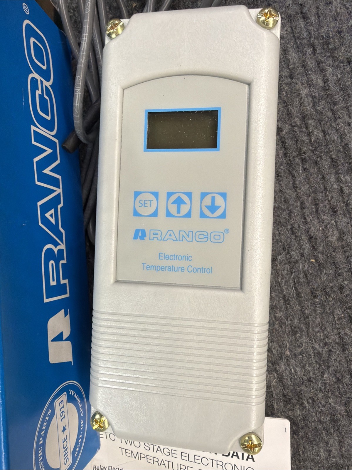 Ranco Etc-211000-000 Electronic Temperature Control Open/Close On Rise 120v