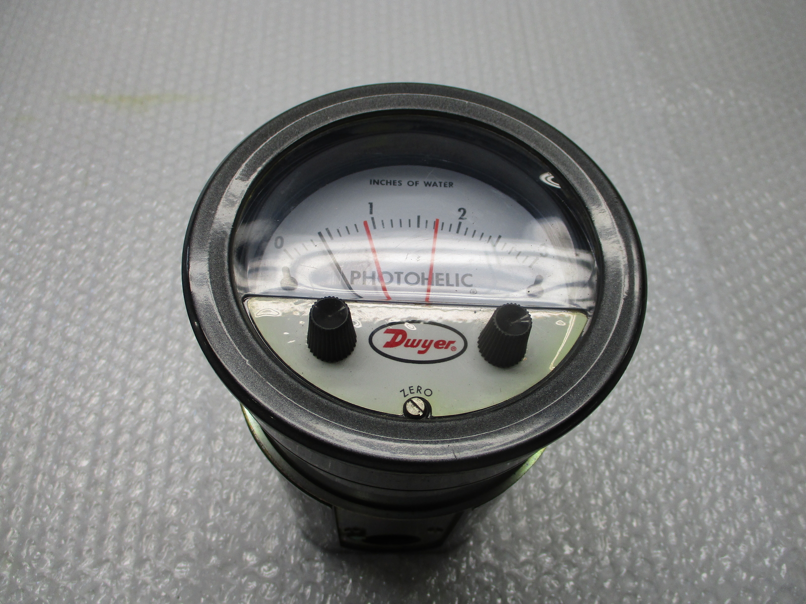 DWYER A3000 PRESSURE SWITCH/GAUGE NSNP