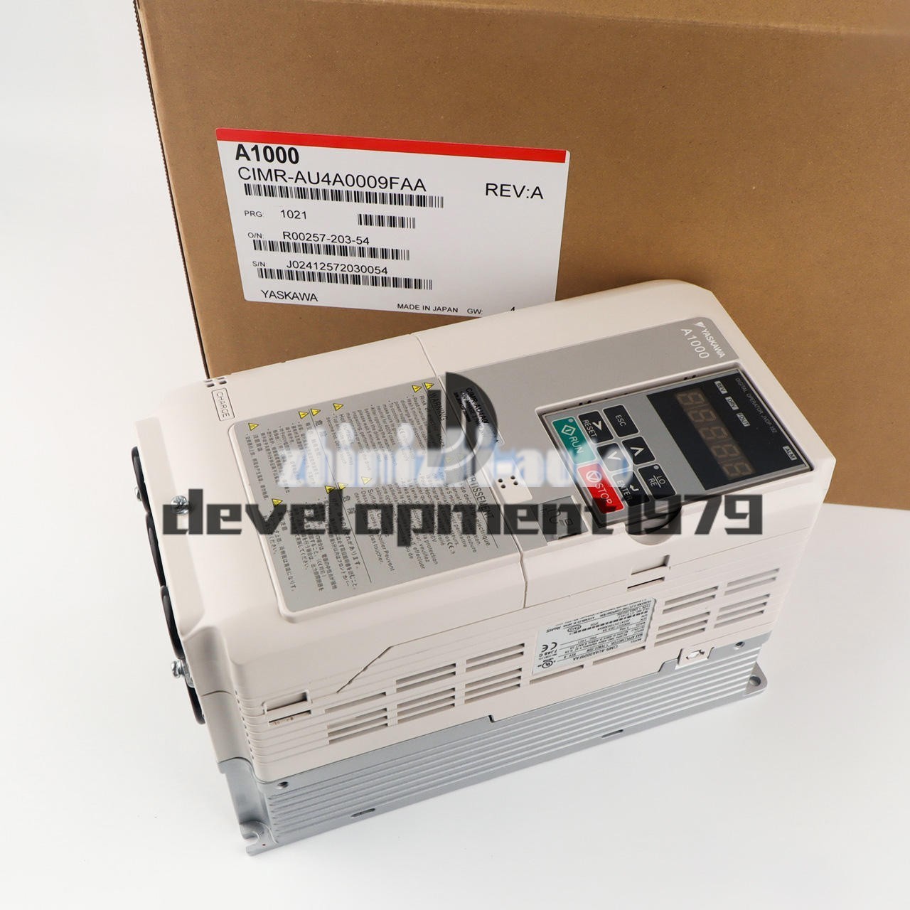 1PC NEW YASKAWA A1000 AC Drive CIMR-AU4A0009FAA Frequency converter