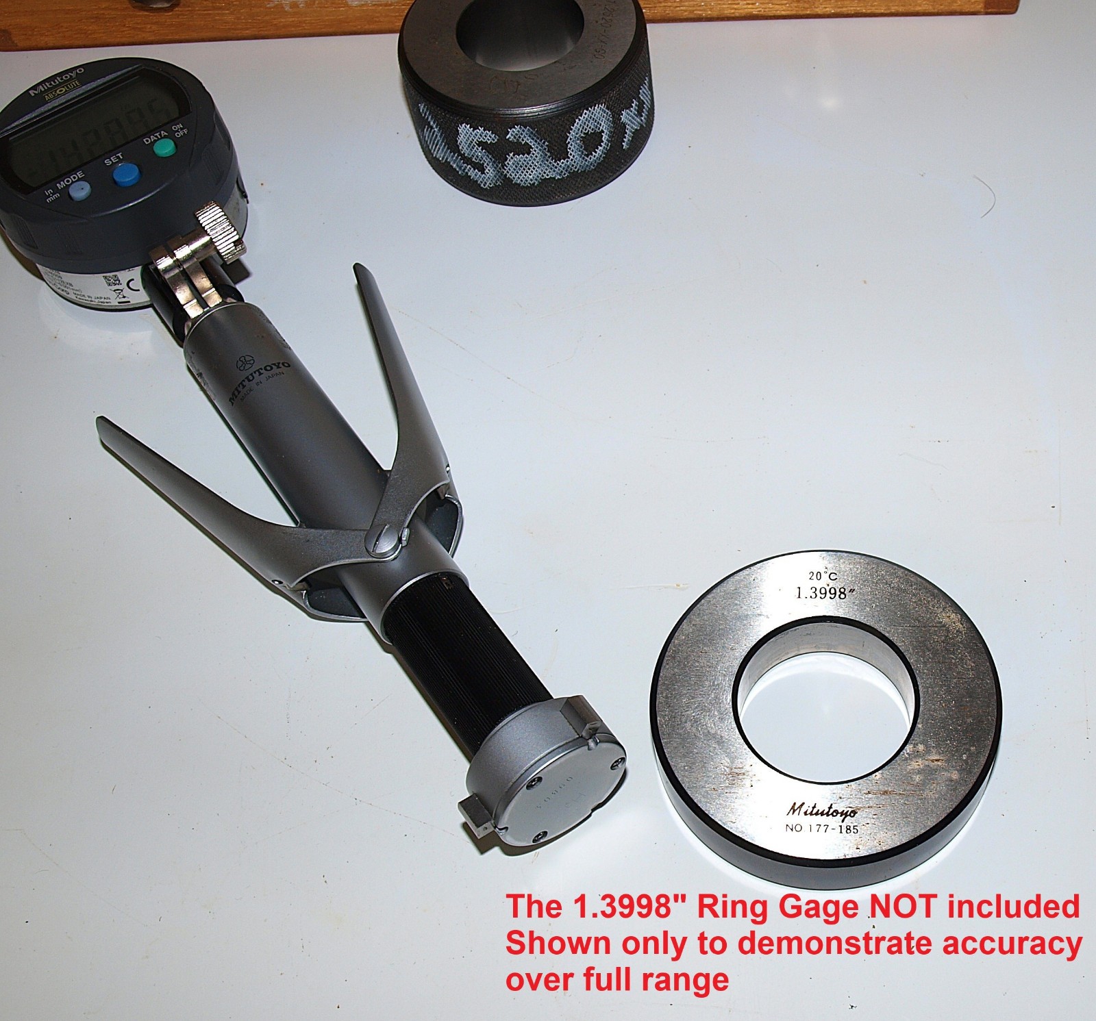 MITUTOYO 1.2-1.4″ HOLTEST 3 POINT BORE GAGE with DIGIMATIC INDICATOR. TESTED
