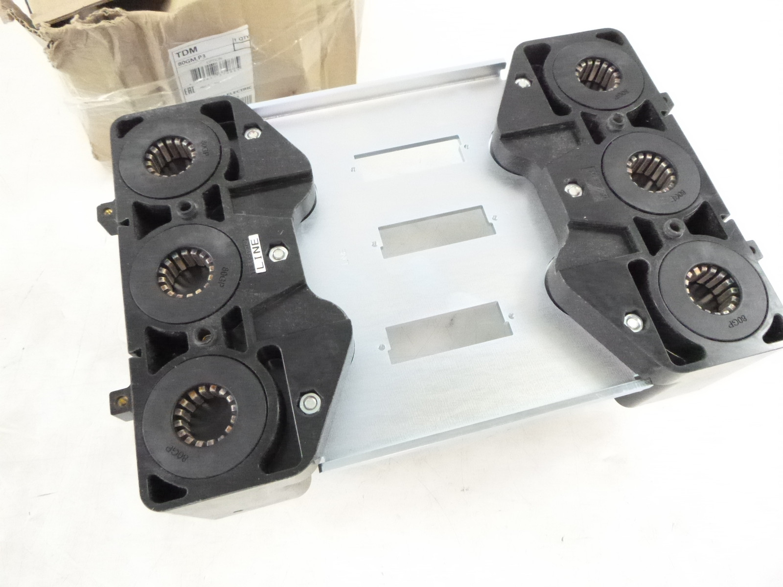 Hyundai Electric Plug In Mounting TDM Line/Load TDM 80GM P3 3 Pole for HG Series