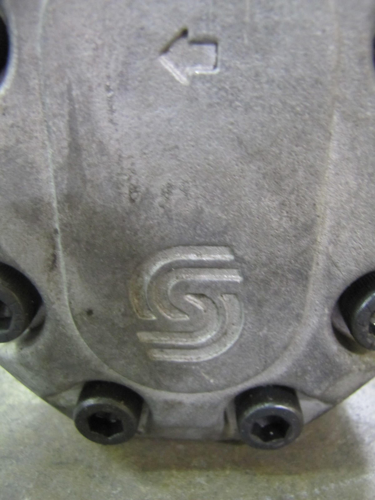 SAUER SUNSTRAND SNP3/26D ROTARY GEAR HYDRAULIC PUMP 1″ FLANGE IN/OUT .765″ SHAFT