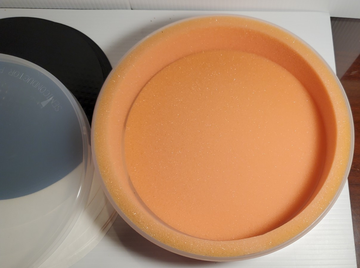 Empty Container for 25 8″ 200MM Silicon Wafers SPI Semiconductor Products Inc