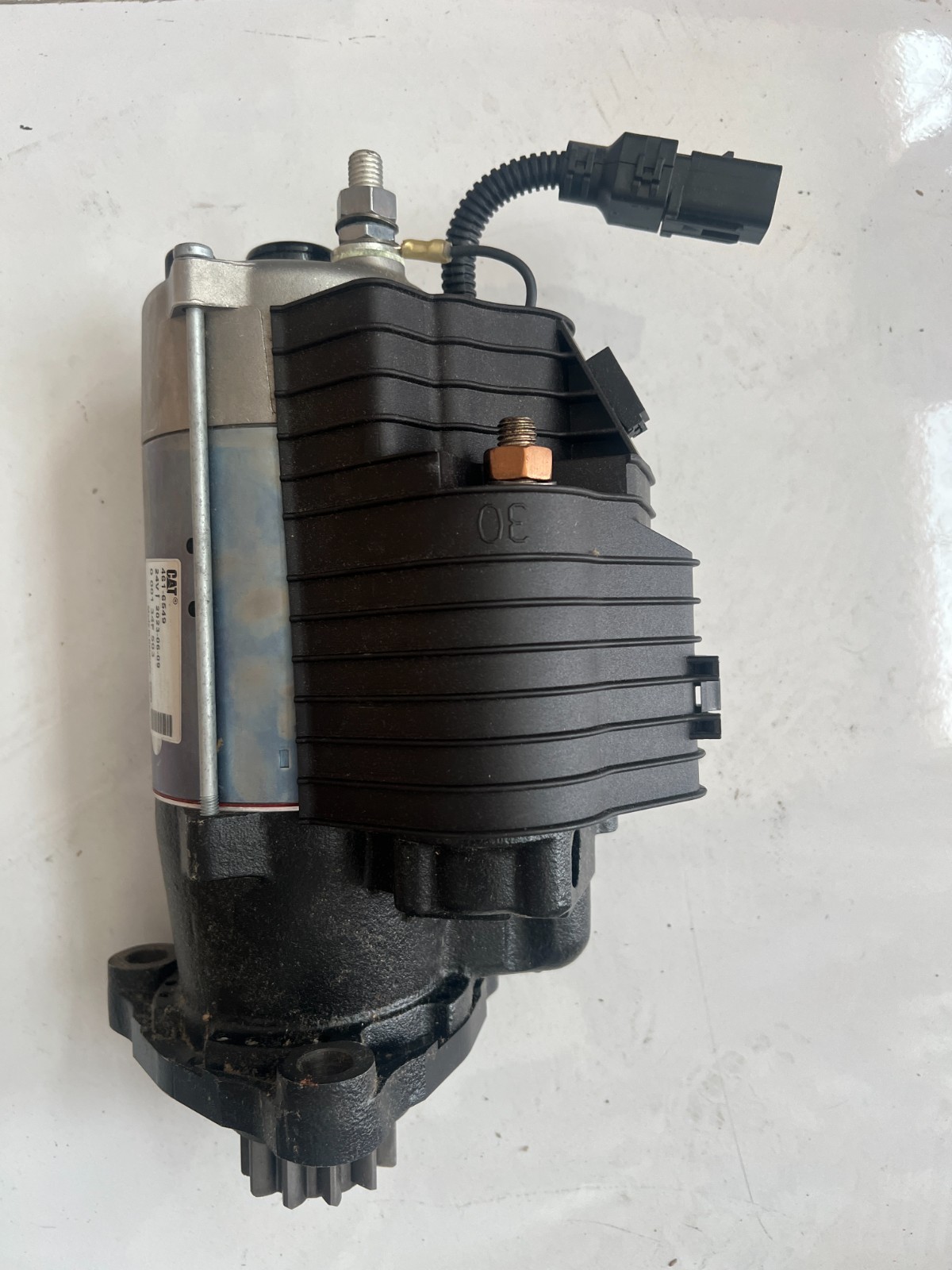 Original CAT 461-6549: 24V 7.8kW Starter 24-Volt 7.8-Kilowatt Single Starter