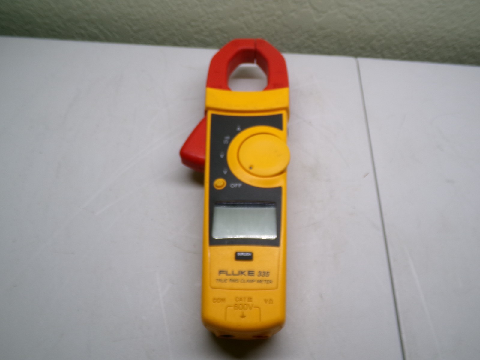 FLUKE 335 TRUE RMS CLAMP METER