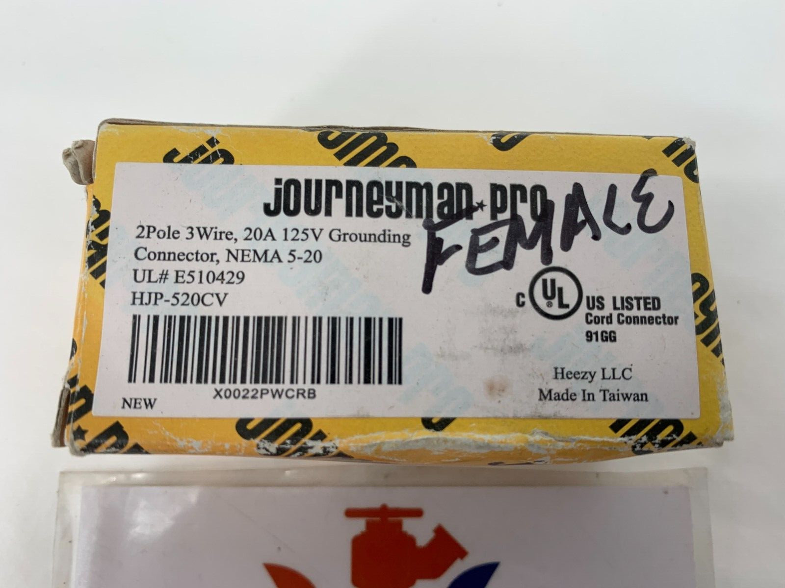 Journeyman-Pro HJP-520CV 20A 2P 125V 3W NEMA 5-20 Female Plug Black