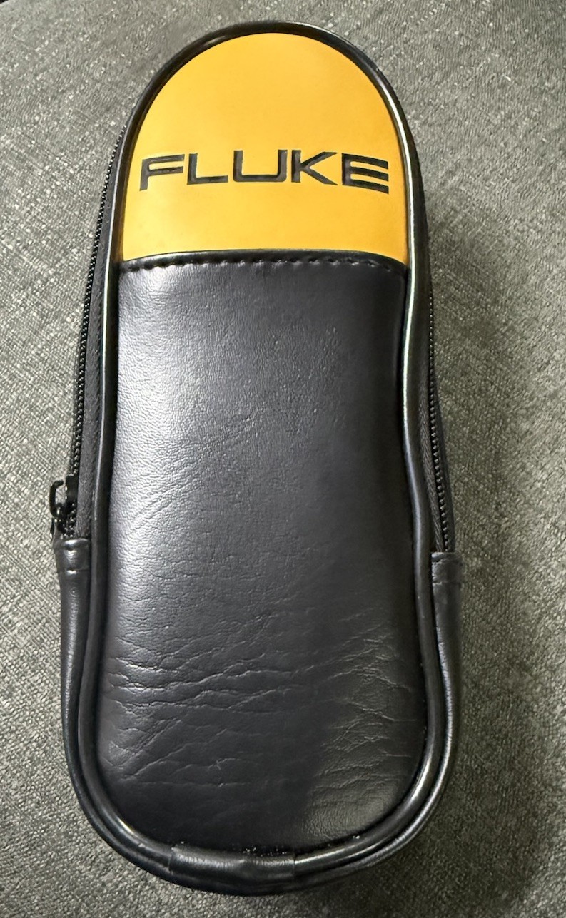 Fluke 323 True RMS AC DC Current & Voltage Tester W/ Bag