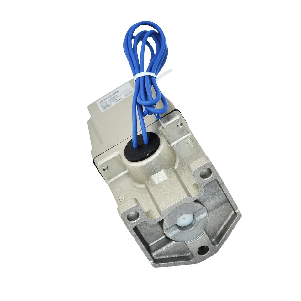 1 PCS Brand New SMC Solenoid Valve AC110V 50/60Hz VS3135-043 US Stock