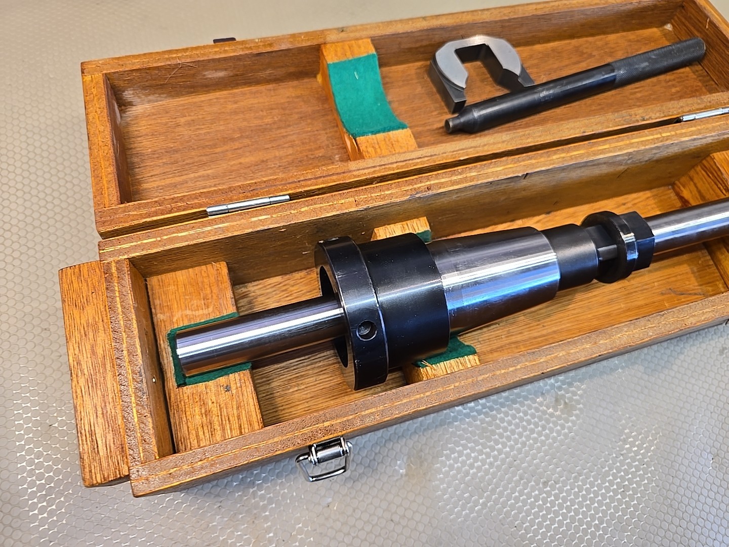 Grinding Wheel Balancing Arbor Mandrel In Wood Case Wheel Balancer Tool NICE