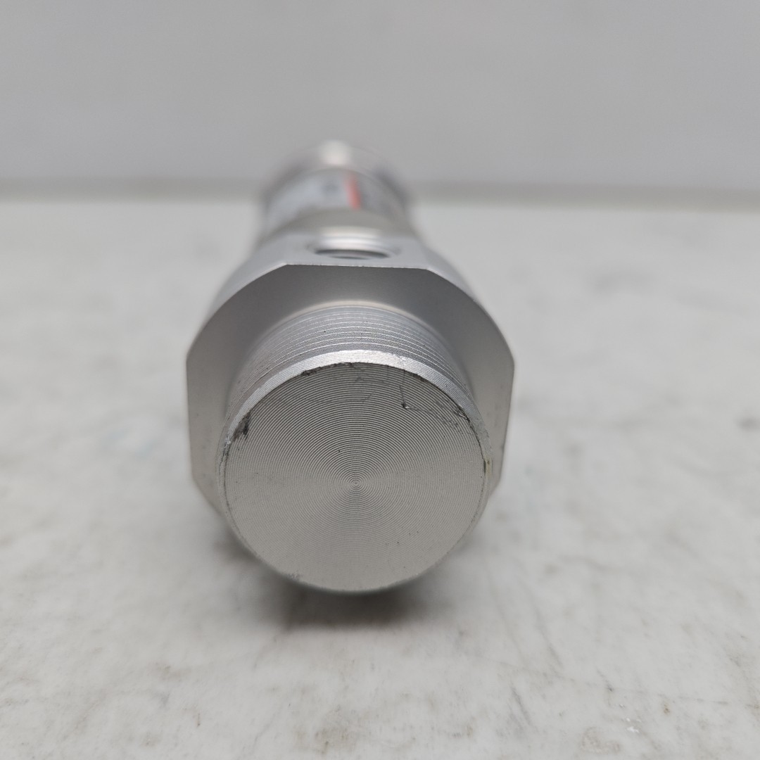 Smc CDM2KB32-50 Pneumatic Cylinder 32mm Bore 50mm Stroke 145Psi New
