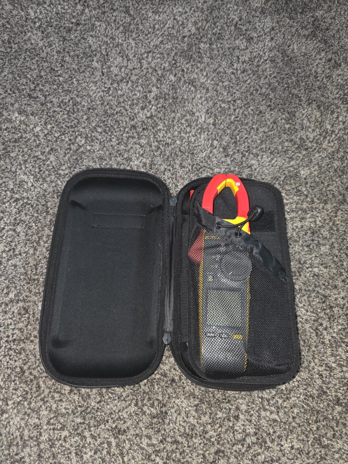 Fluke 376 True RMS AC/DC Clamp Meter with Iflex