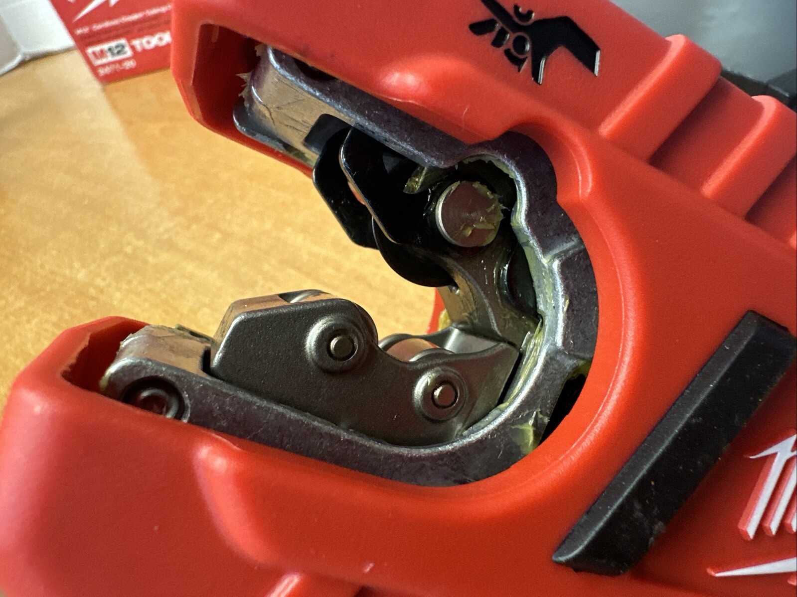 Milwaukee Tool 2471-20 M12 Cordless Copper Tubing Cutter (Tool Only)
