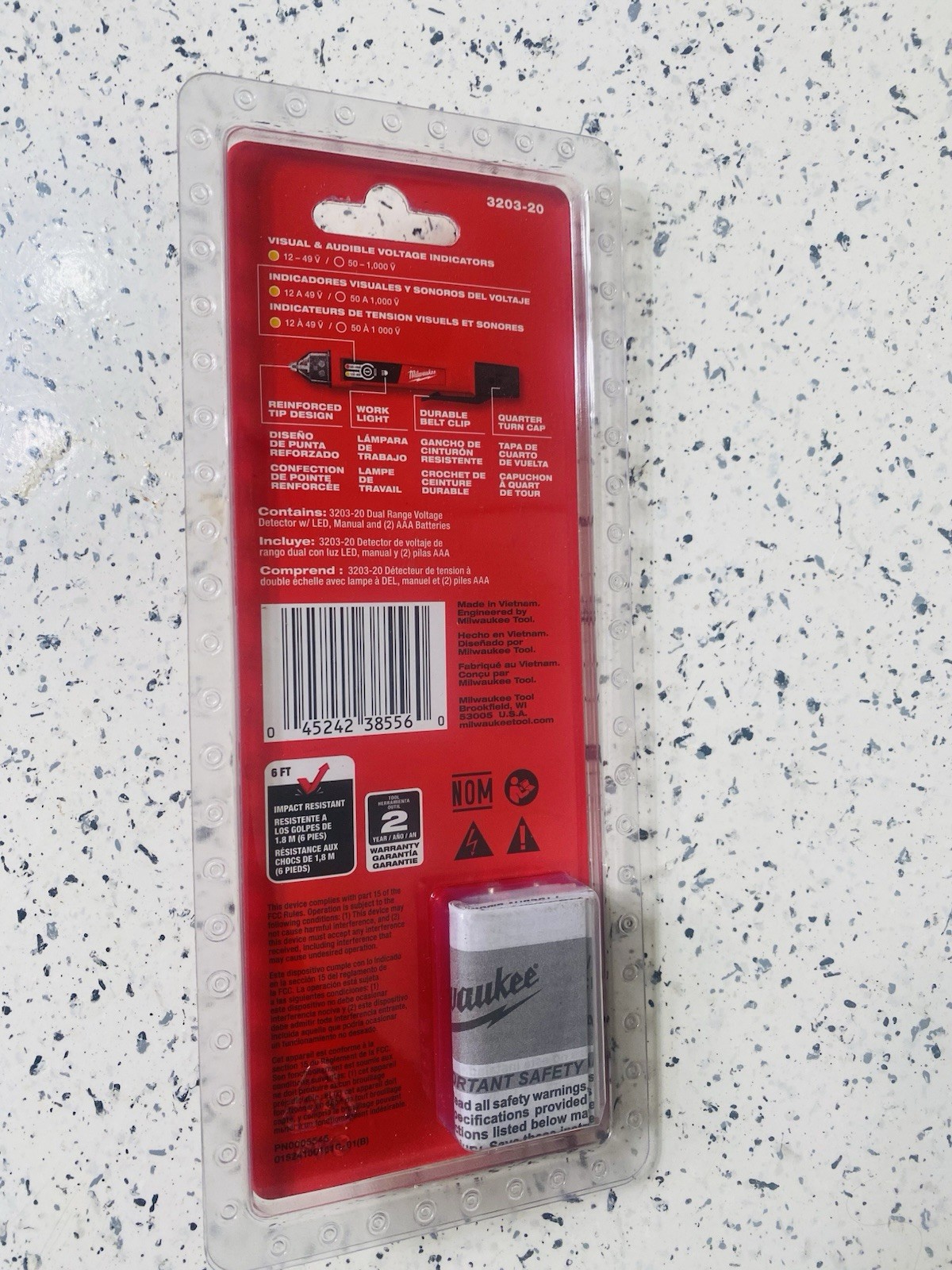Milwaukee 3203-20 Dual Range Non-Contact Voltage Detector w/LED