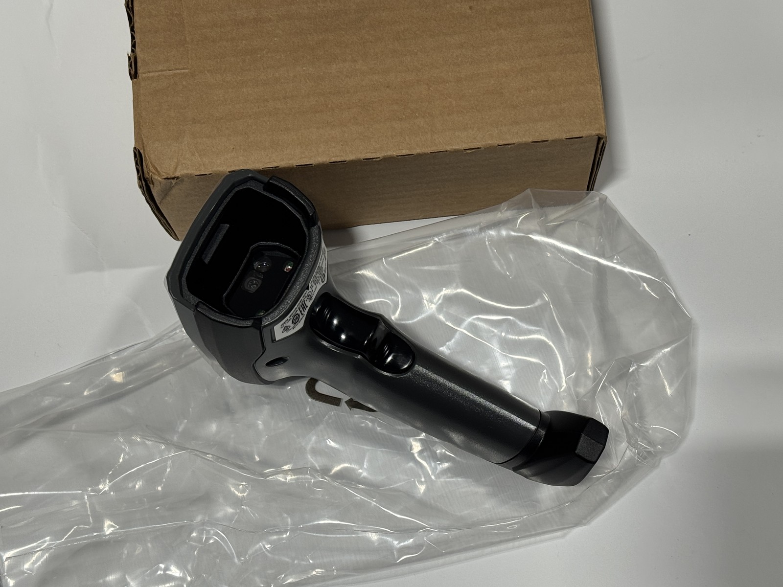 New Zebra DS8108 Series 1D 2D QR Code Corded Handheld Barcode Scanner Imager