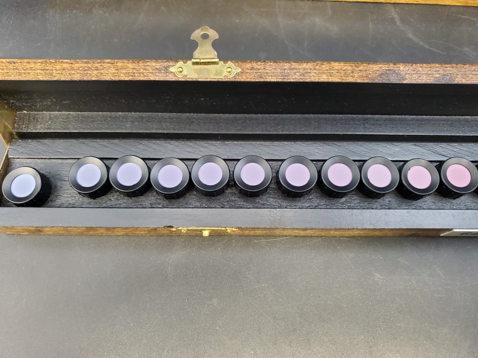 Farnsworth Munsell 100 Hue Test Color Set w/ Wooden Case, Complete Set