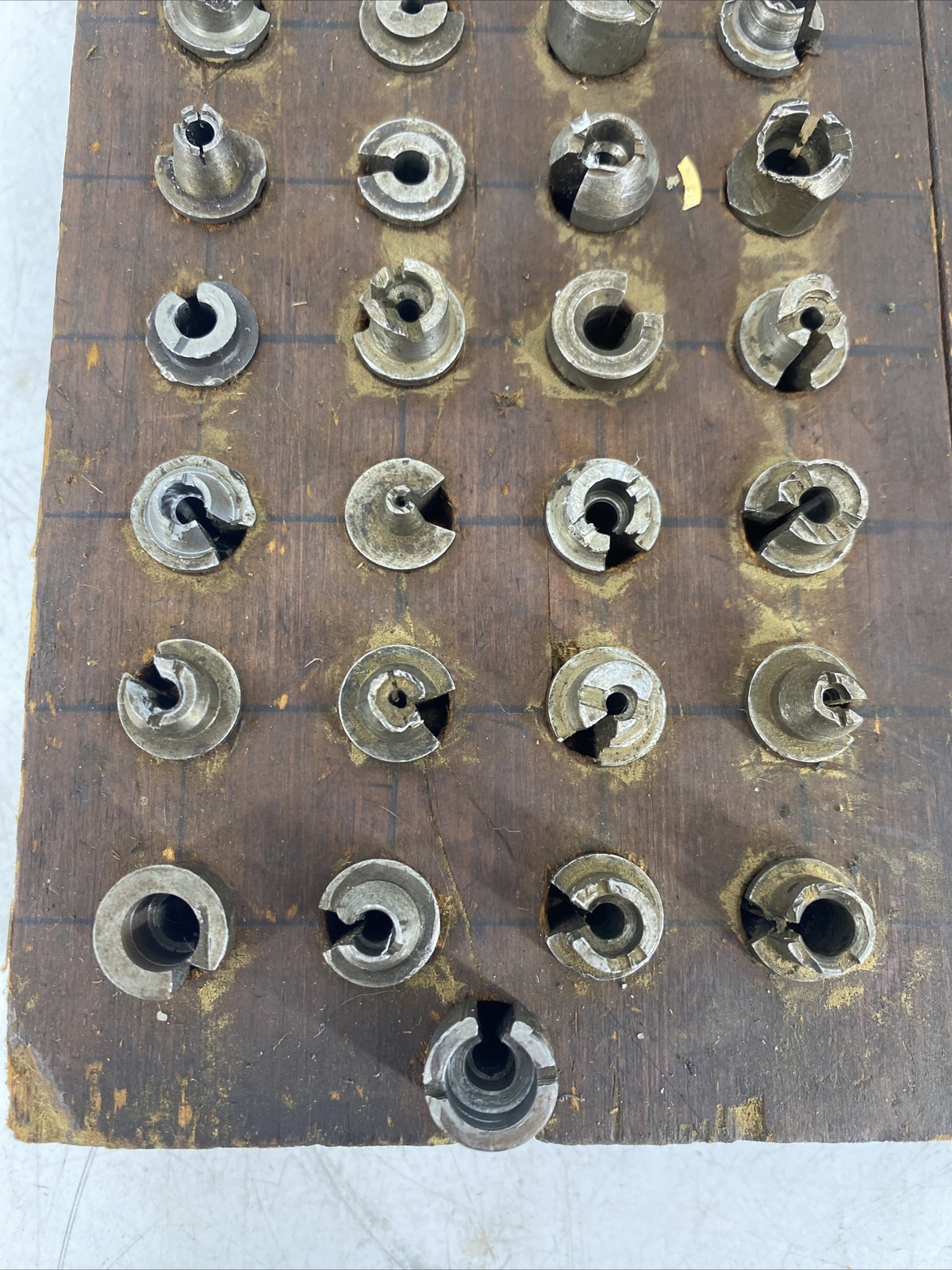 HUGE LOT OVER 90 Assorted Variety Collet Collets Machinist Tools w/ Wood Holder