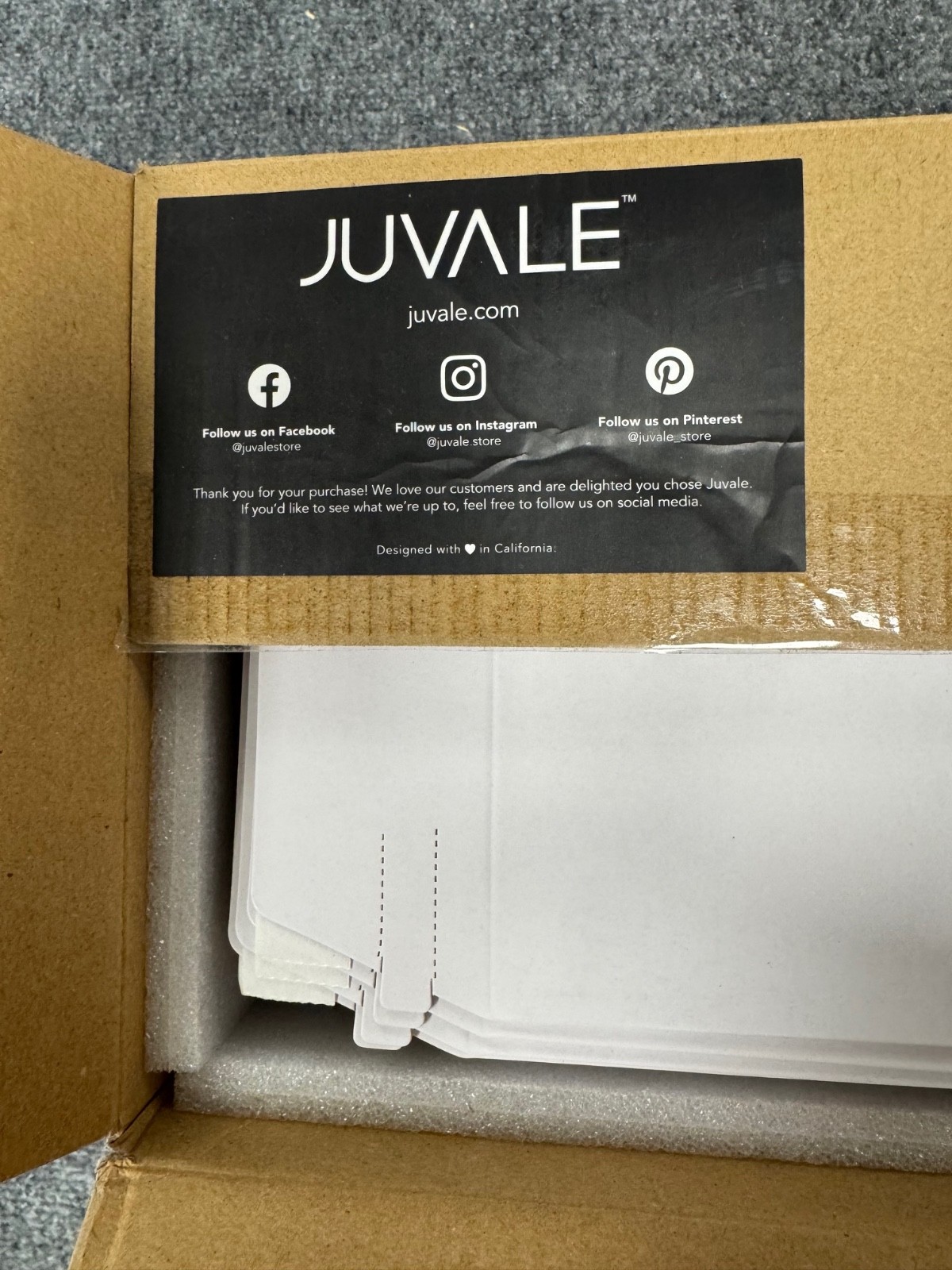 100-Pack Stay Flat Rigid Mailers 6″X8″ by Juvale