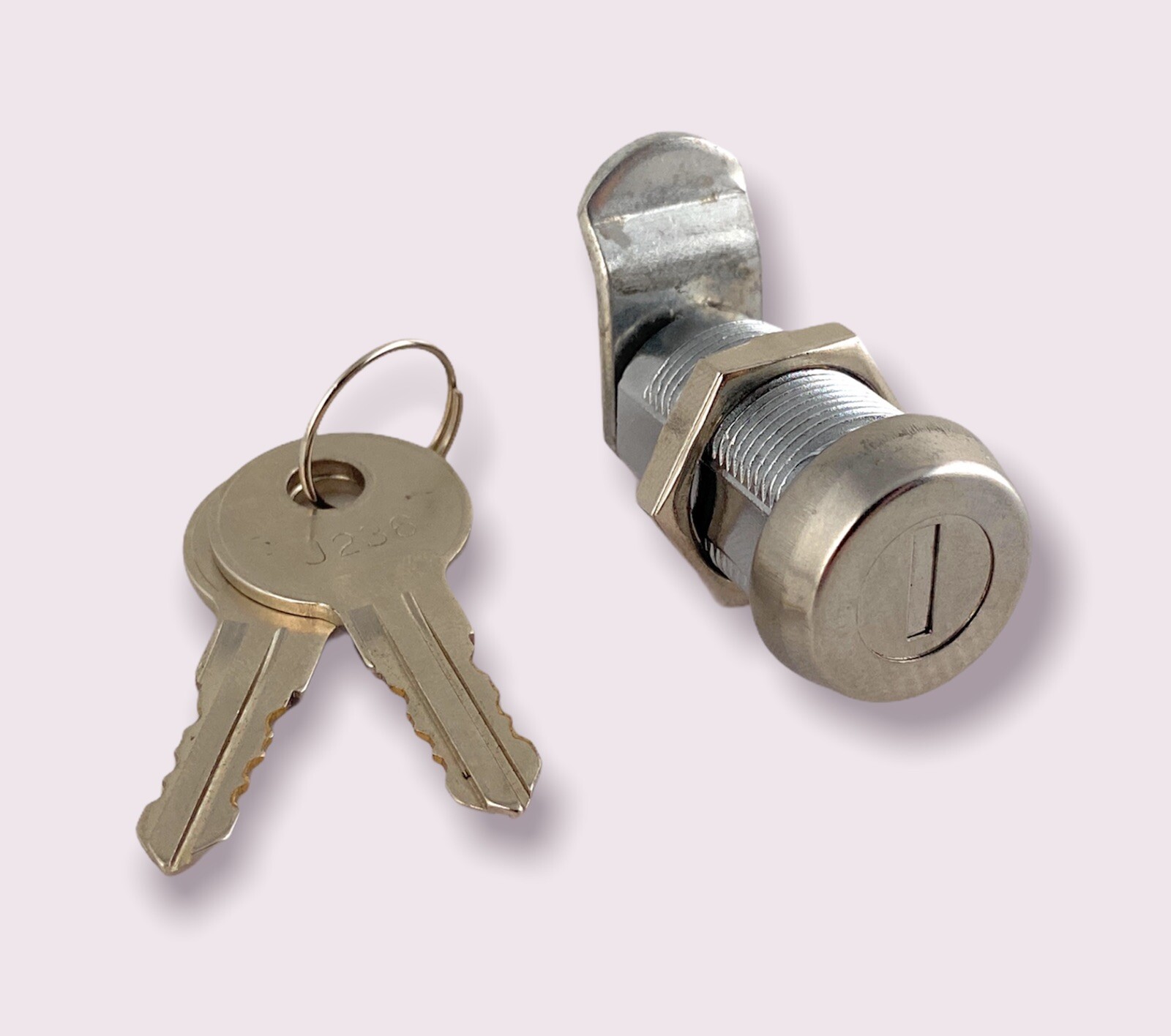 🌟Weather Resistant 1-1/8″ Cam Lock w Dust Cover, Keyed Alike J236 For RV Camper