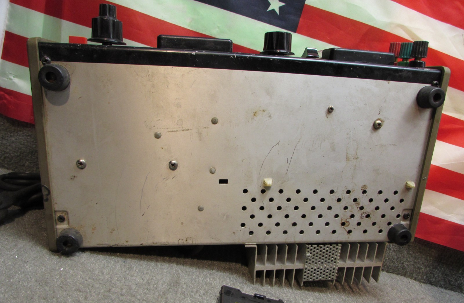 ESTATE* VINTAGE DYNASCAN B&K 1601 DC POWER SUPPLY ~ READ