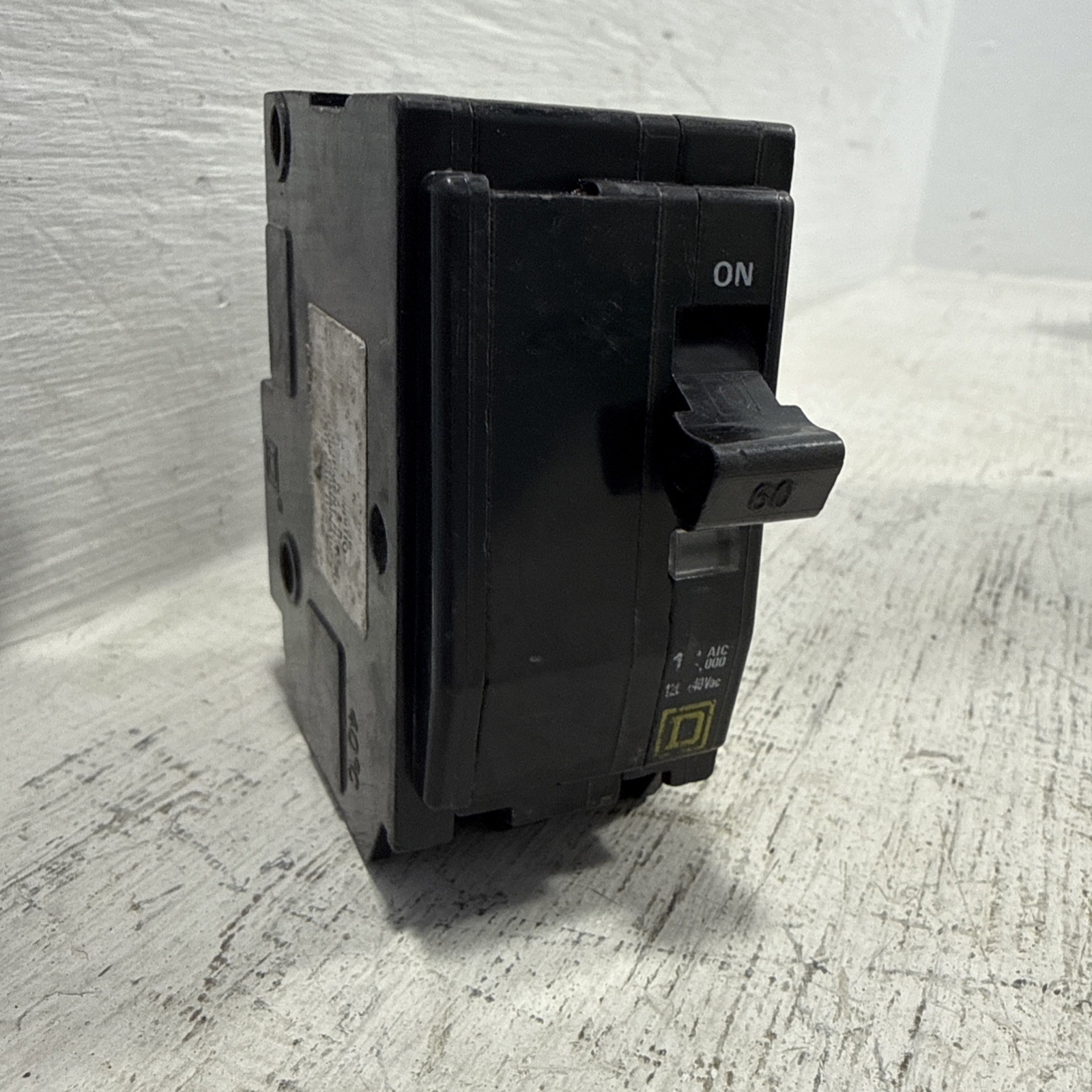 Square D QO260 60 Amp 2 Pole 120/240 Volt Plug-In 60A 2P Q0 Breaker YELLOW FACE