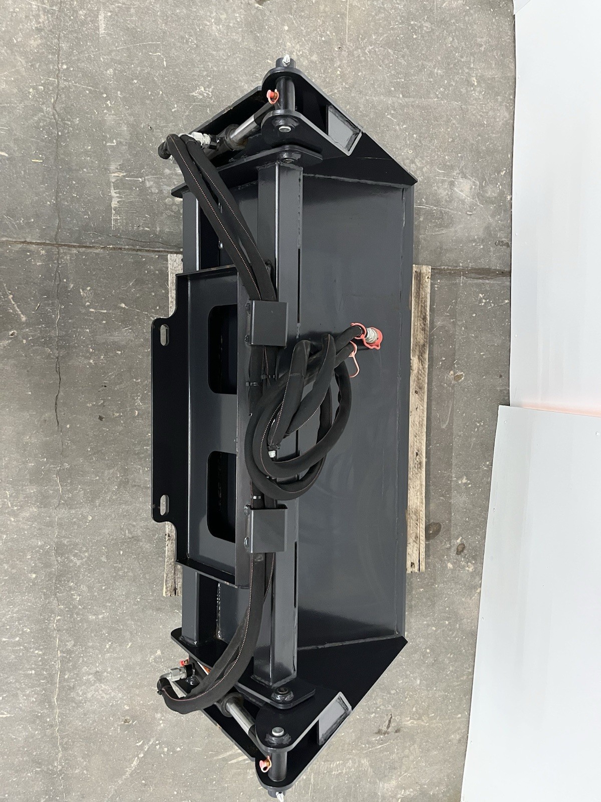 NEW HD MINI SKID STEER COMBO 4 IN 1 BUCKET HYDRO MCB-11-48W TORO DINGO WE SHIP