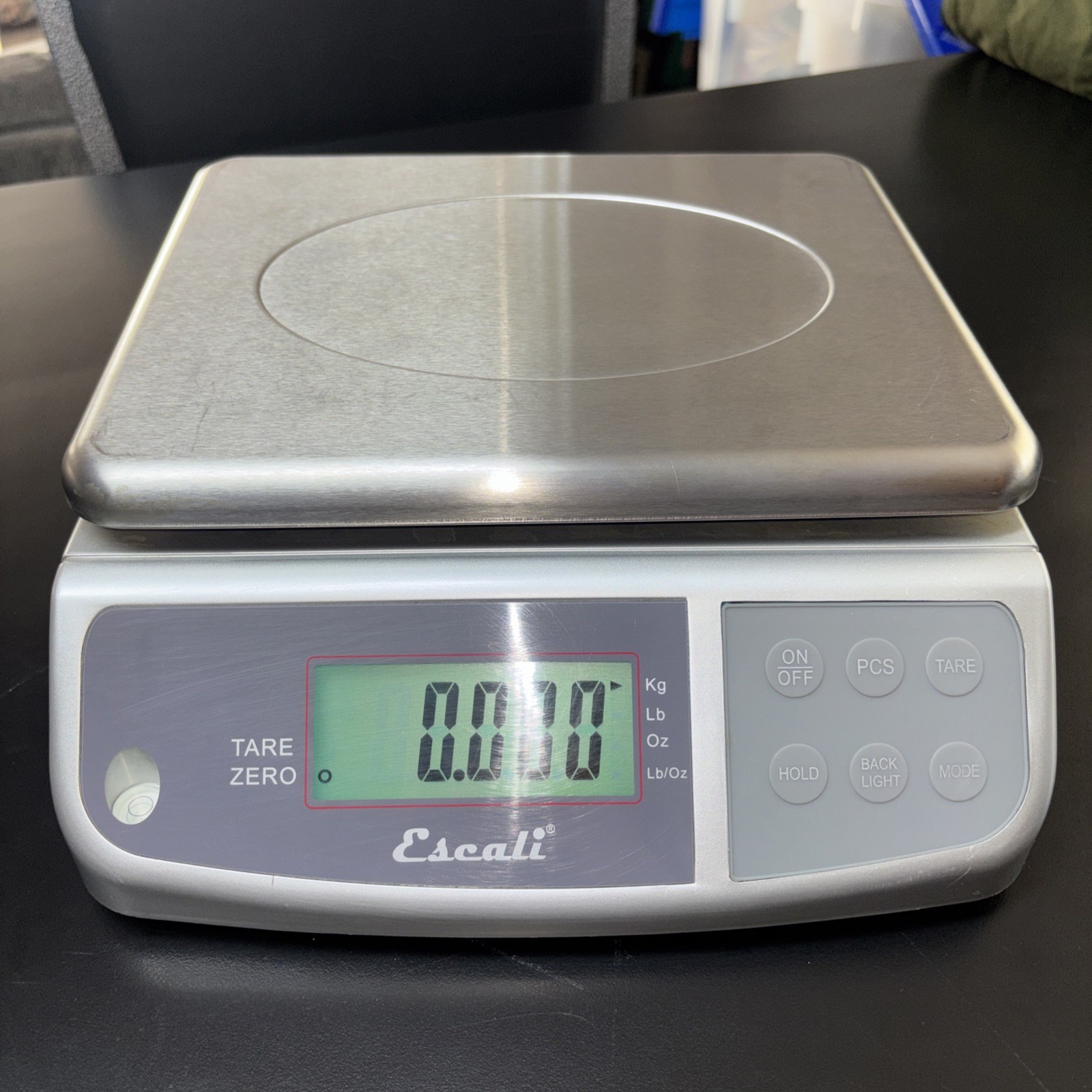 Escali M6630 Multifunctional Professional Scale, 66 lb/30 kg
