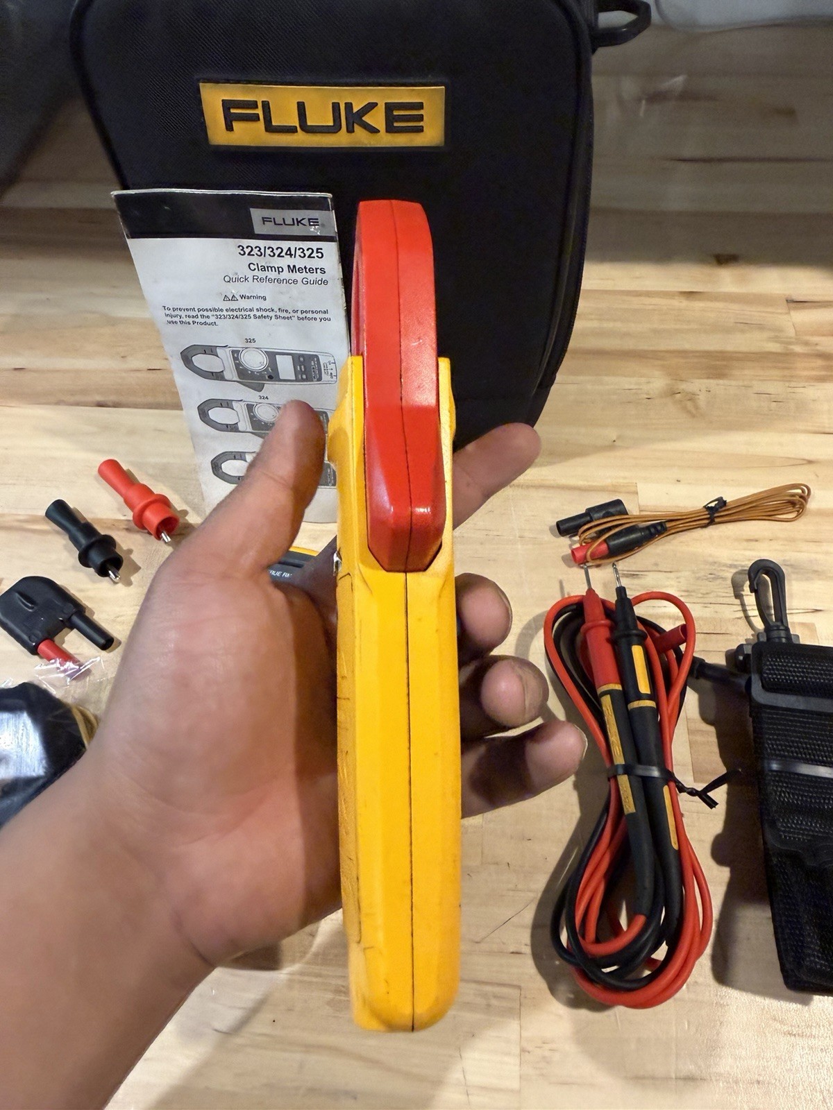 FLUKE 116/323 HVAC MULTIMETER COMBO KIT W/ ACCESSORIES (TESTED) SHIPS FAST