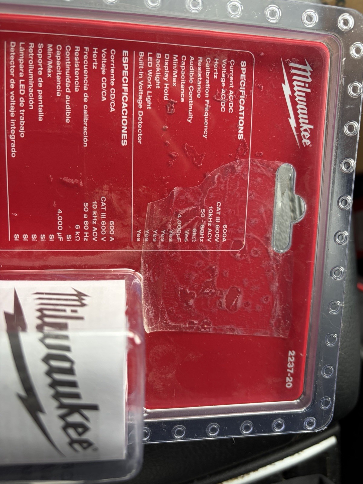 Milwaukee Tools 2237-20 600A AC/DC Digital Clamp Meter. New In package