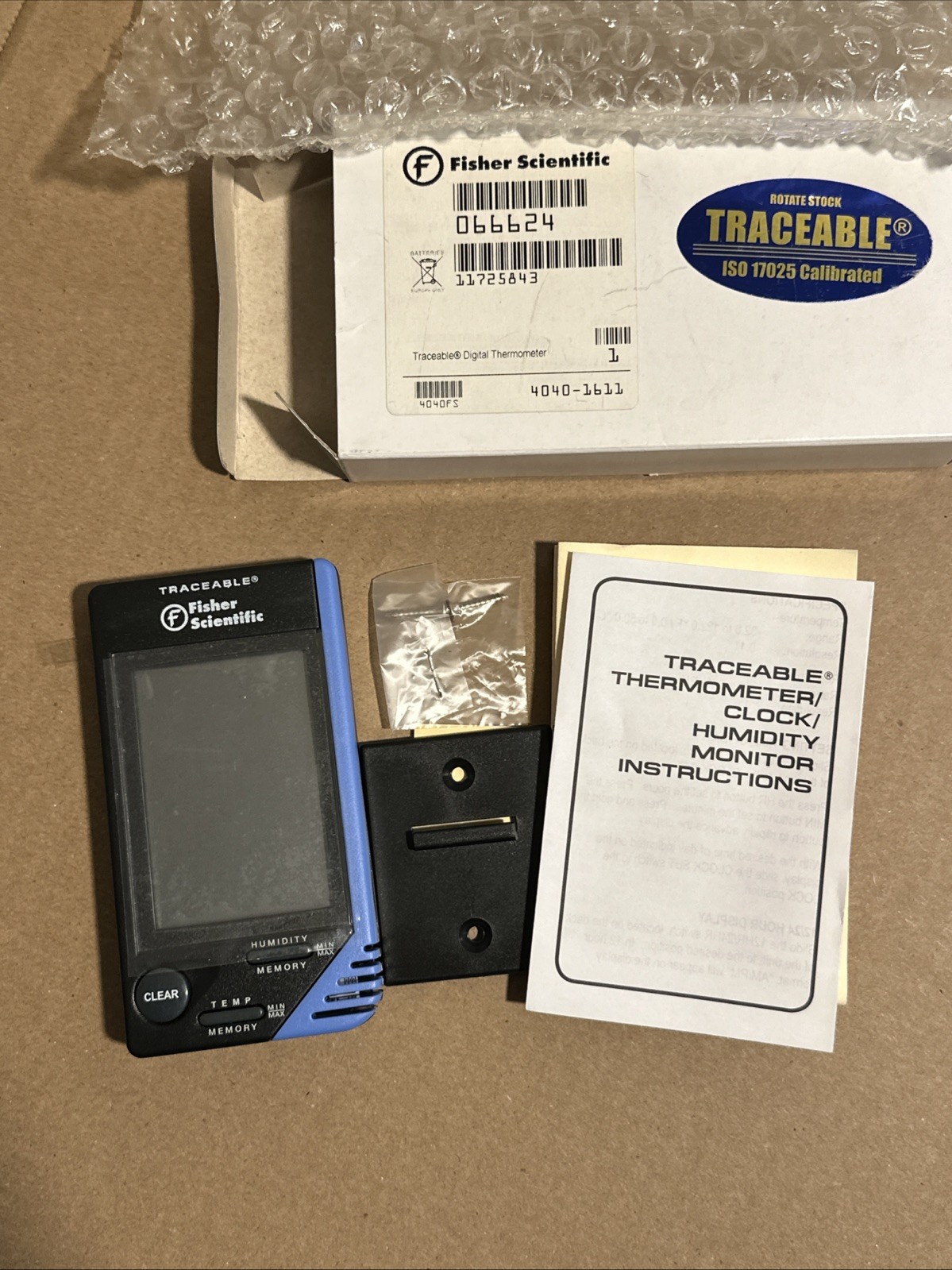 Traceable 4040 Fisher Scientific Thermometer Clock Humidity Monitor 32.0-122.0°F