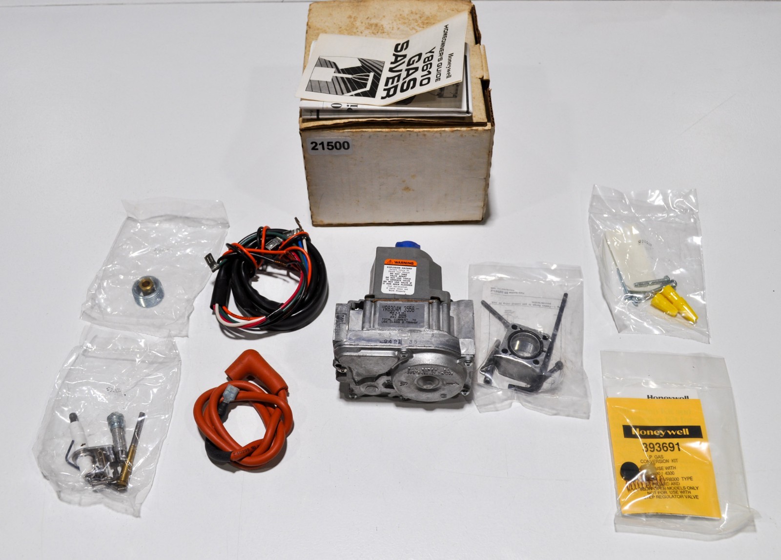 Honeywell Y861OU3003 Pilot RetroFit Kit 6.V VR8304M3558 (SEE DETAILS)