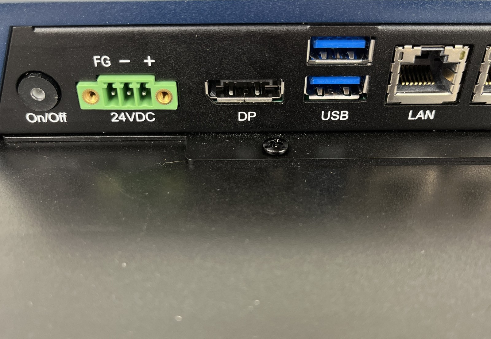 EMERSON, RXi PANEL PC, MODEL IC758CSWA15PC64, 15″ SCREEN, WINDOWS 10 IOT, NEW